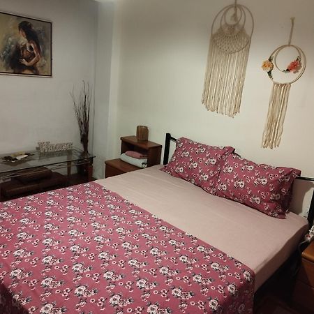 Private Rooms In Shared House Thessaloniki Exterior photo